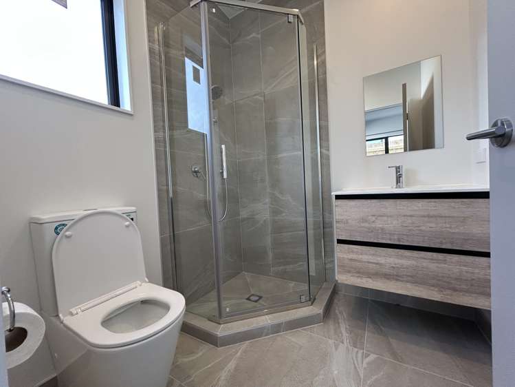 8 Rongomai Helensville_8