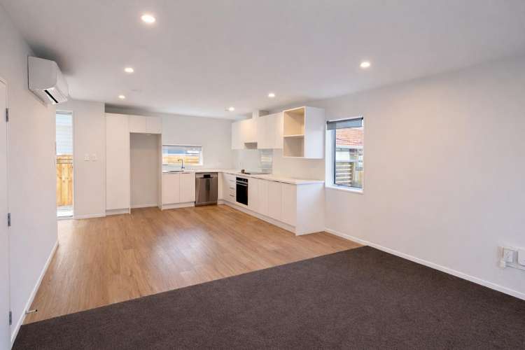 12/55 Britannia Street Petone_11