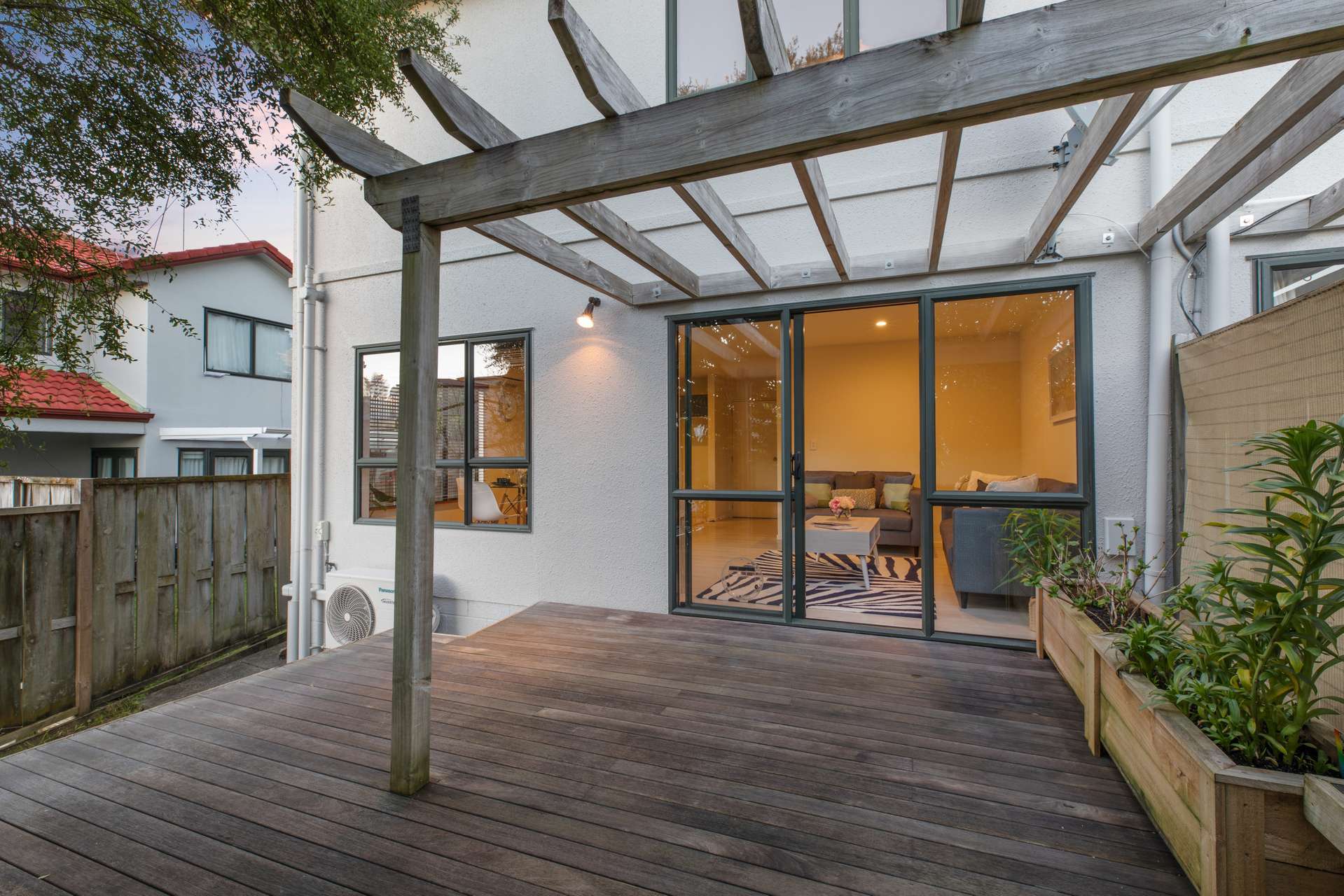 4/42 Fields Parade Oteha_0