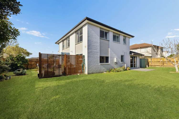 8 Allerton Place Wattle Downs_17