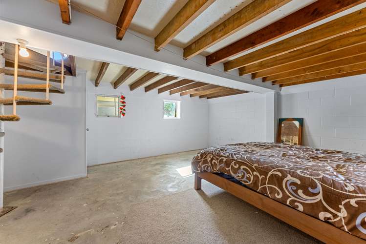 3 Michelle Place Mangere_15