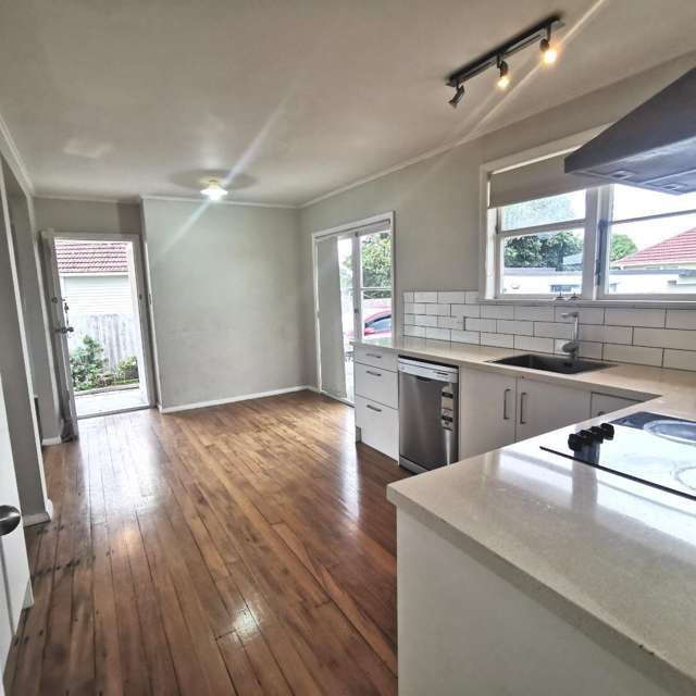 19 McAnnalley Street Manurewa East_1