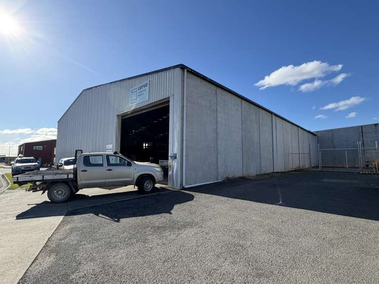 1 Packham Crescent Stoke_10