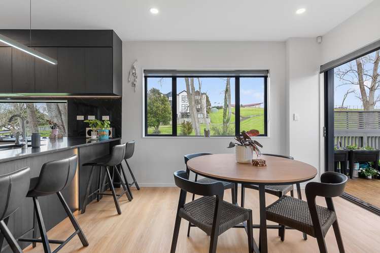 4d Bromley Place Glen Innes_4