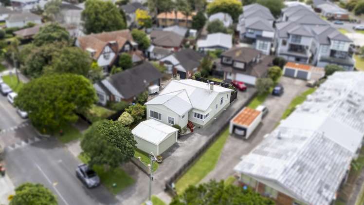 99 Symonds Street Royal Oak_22