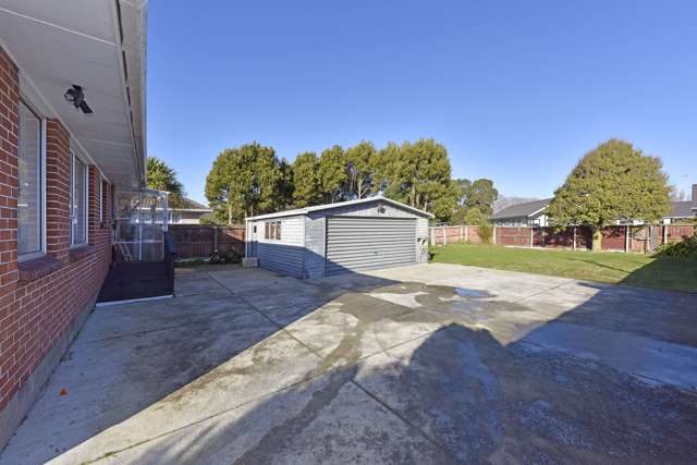 172 Shortland Street Aranui_4