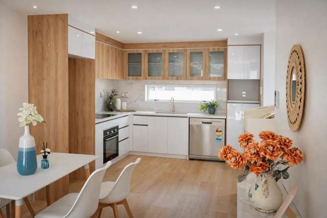 2/50 Claude Road Hillpark_1