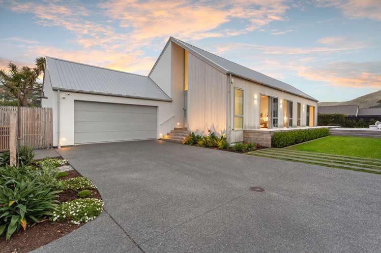 72 Nayland Street Sumner_24