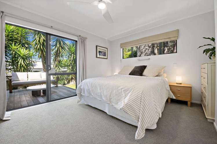 2/23 Stafford Road Northcote Point_12