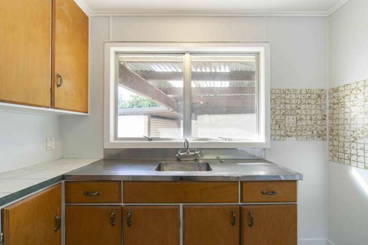 21 Oakfield Crescent Pukete_4