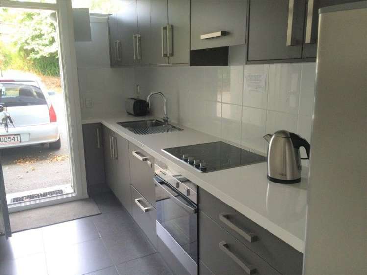 3/300 Lake Terrace Taupo_2