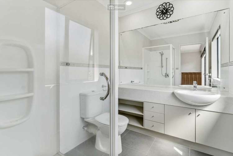 65 Skelligs Drive Flat Bush_9