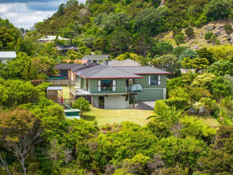 114 Reotahi Road_5