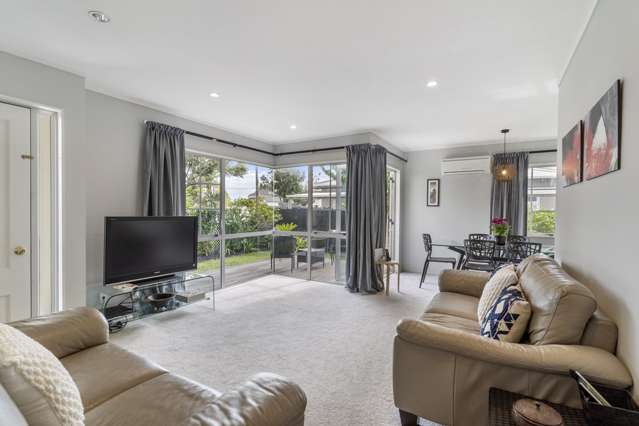 17 Tui Street Point Chevalier_2