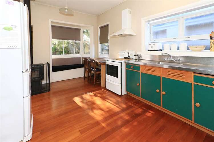 69 Lake Crescent Hamilton Lake_5