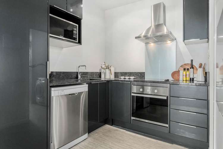 16/20 Shelly Beach Road Saint Marys Bay_7