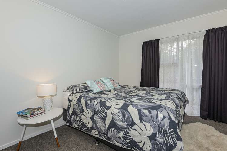 54 Fairway Drive Kamo_14