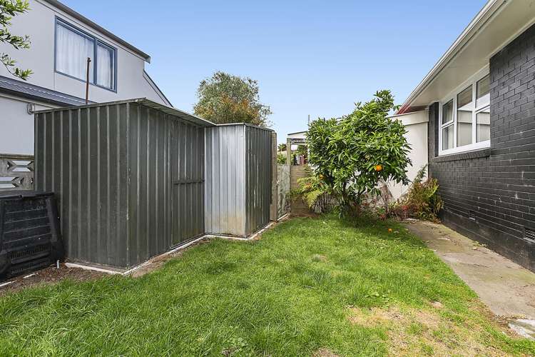 34 Lloyd Street Parkvale_12