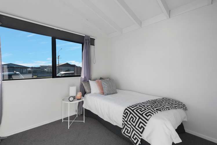 80 Main Street Mataura_19