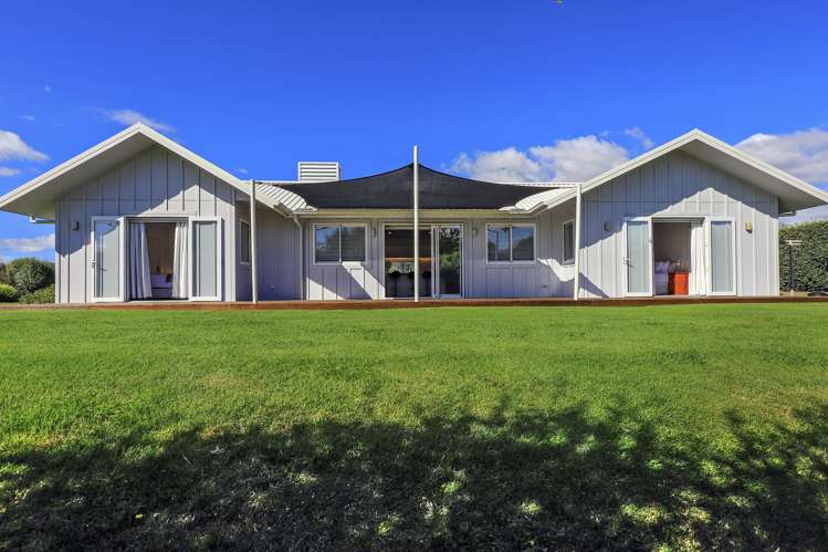 2 Cape Grove Haumoana_0