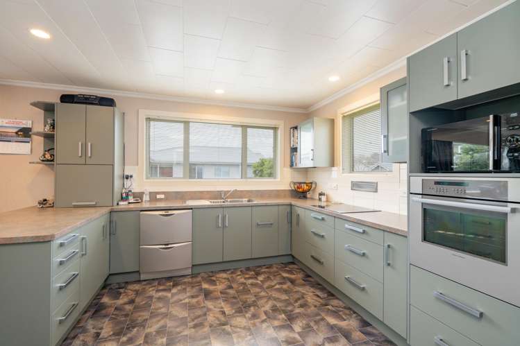 142 Catherine Street_5
