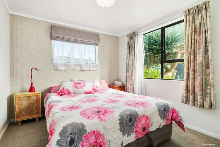 5 Cordyline Road Port Waikato_4