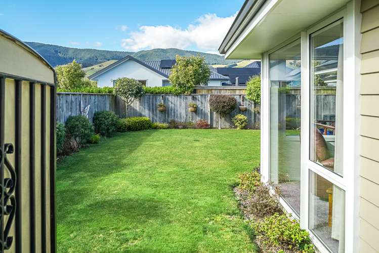 18 Boysenberry Grove Richmond_20