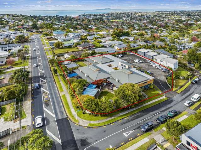 15 year lease on massive corner site