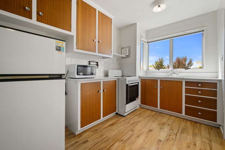 1/59 Peverel Street Riccarton_3