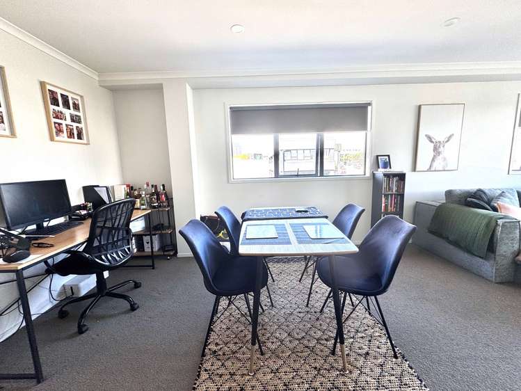 2j/83 New North Road Eden Terrace_11