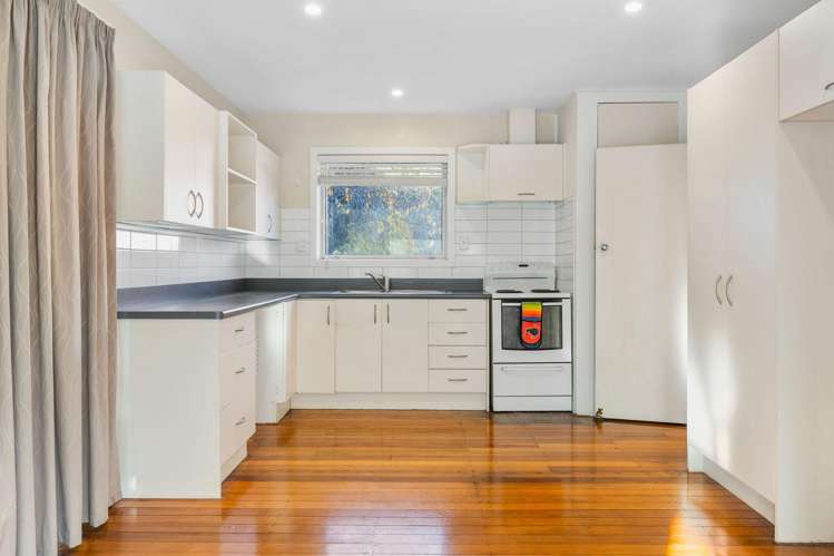 14 Withells Road_5