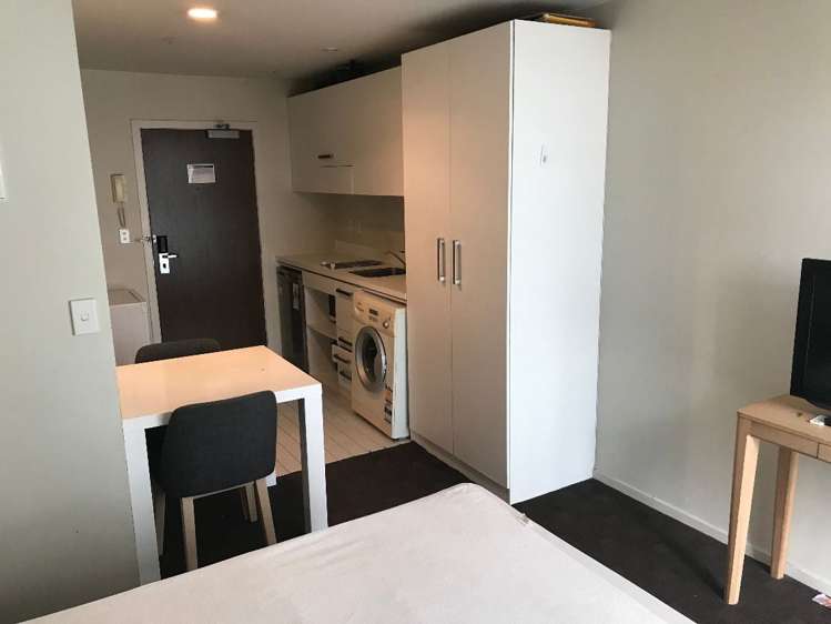 812/10 Waterloo Quadrant Auckland Central_1