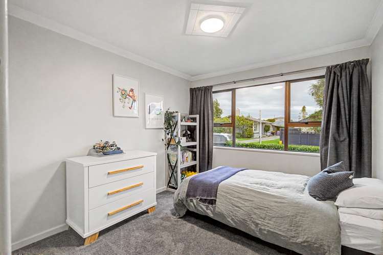 53 Kowhai Avenue Hargest_11