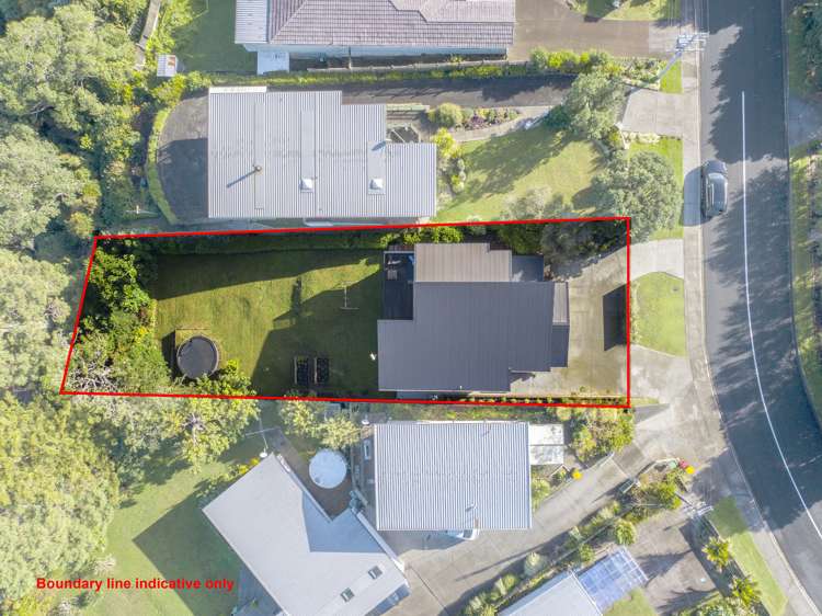 25 Roberts Road Matakatia_18