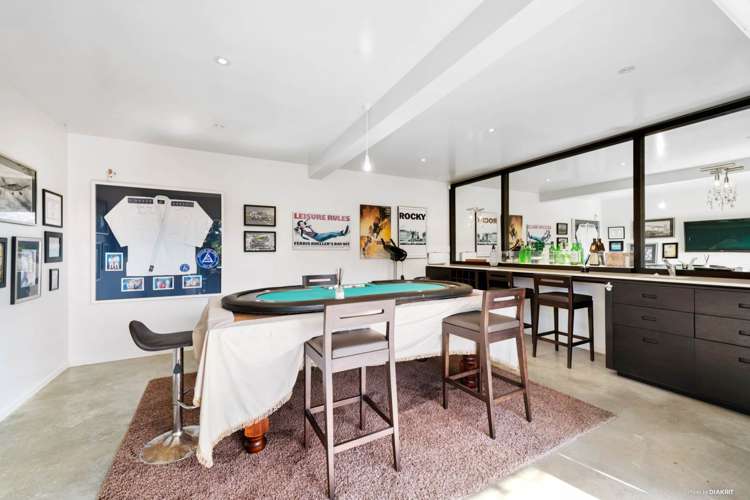 426 Whitford Road Whitford_19