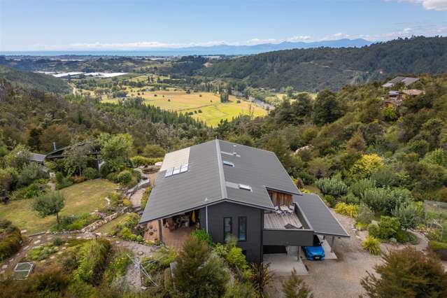 The Ideal Off-Grid Oasis
