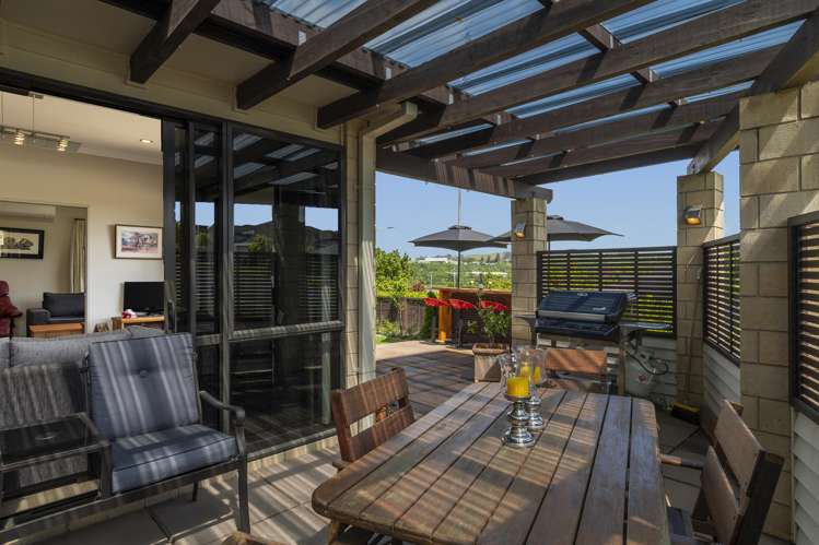 2 Crater Close Pyes Pa_19