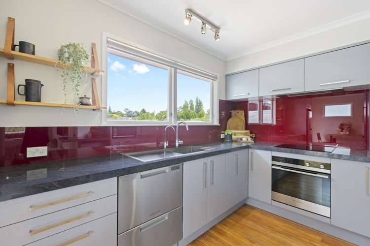 76 La Trobe Street Pakuranga Heights_6