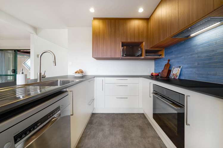45 Emlyn Place Torbay_5