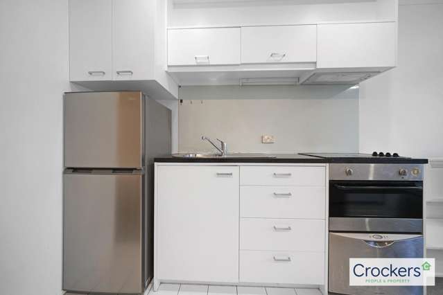 111/53 Cook Street 10015_4
