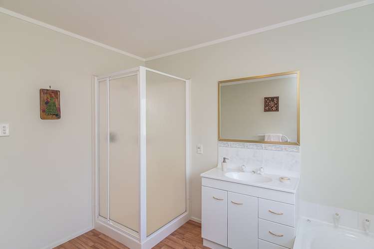 19 Sunburst Court Paraparaumu Beach_18