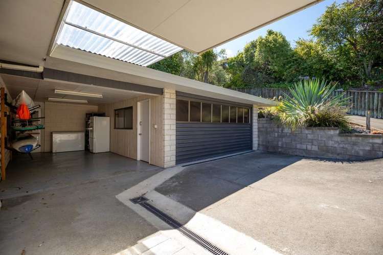 32 View Mount Stoke_29