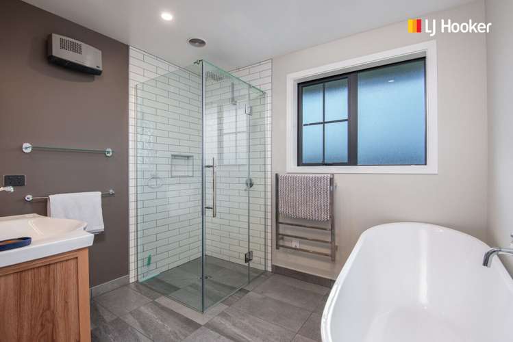 8 Carrick Place Mosgiel_15