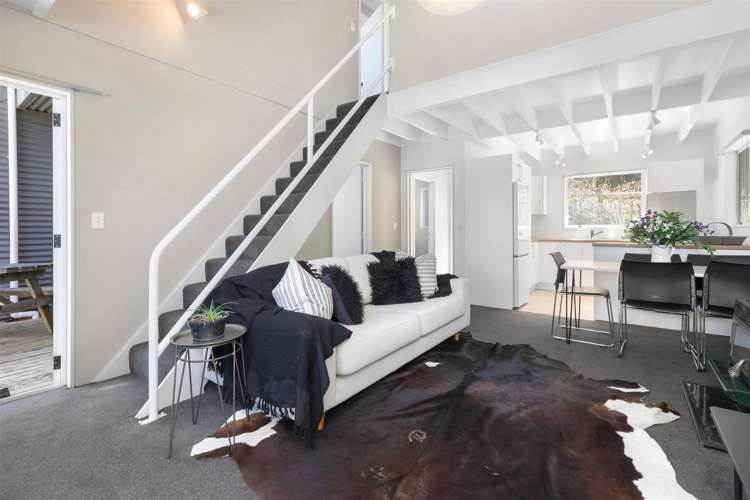 23a Watts Road Fernhill/Sunshine Bay_3