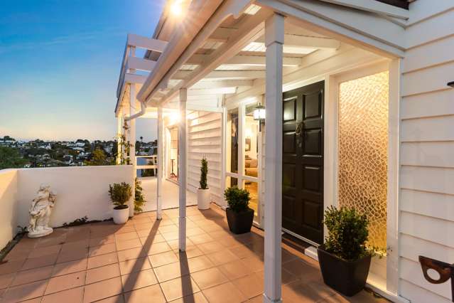 SEA AND VALLEY VIEWS - TOP LOCATION