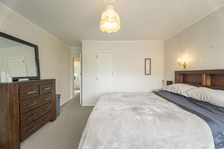 25 Chedworth Avenue Chedworth_7