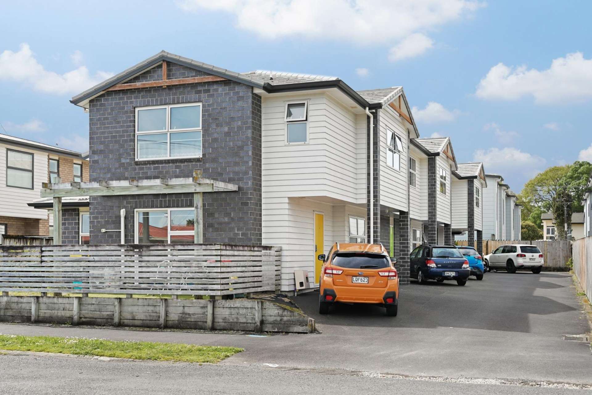 3/16A Hogan Street 1076_0