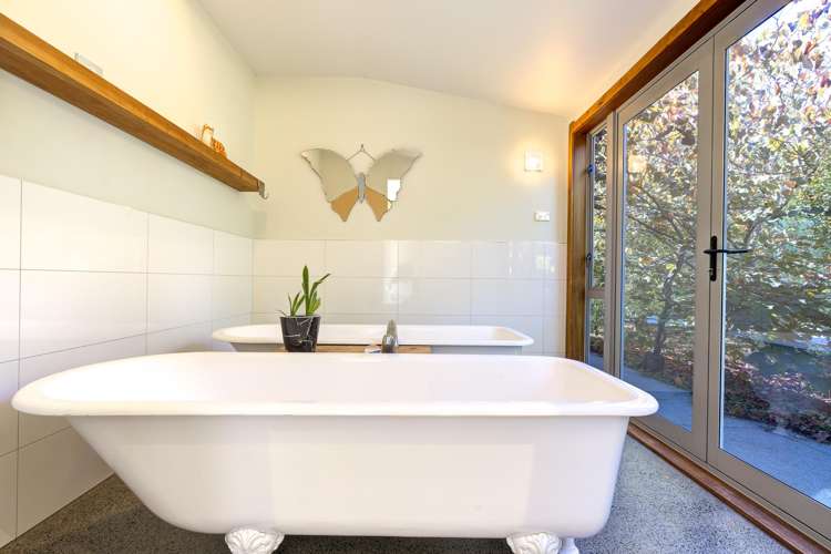 52 Lissette Road Newstead_27
