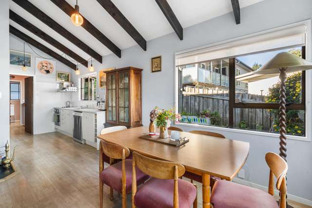 20 Voelas Road Lyttelton_1
