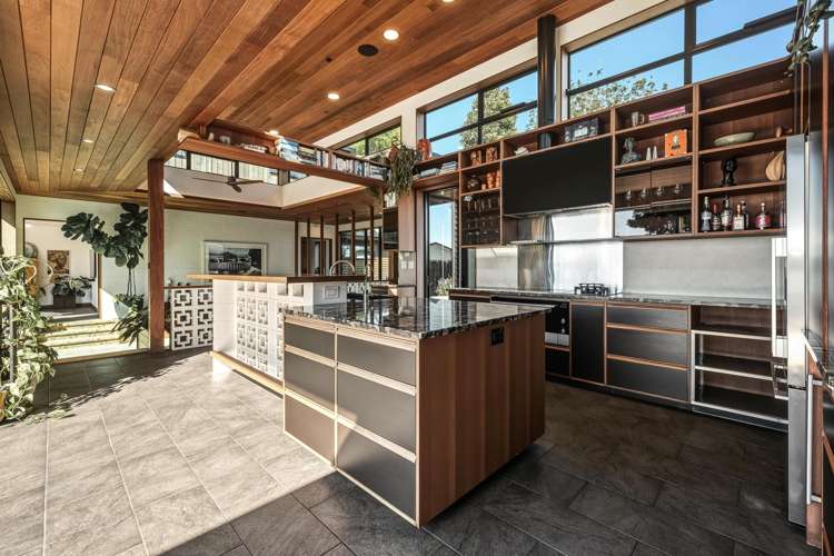 92 Myres Street Otumoetai_10